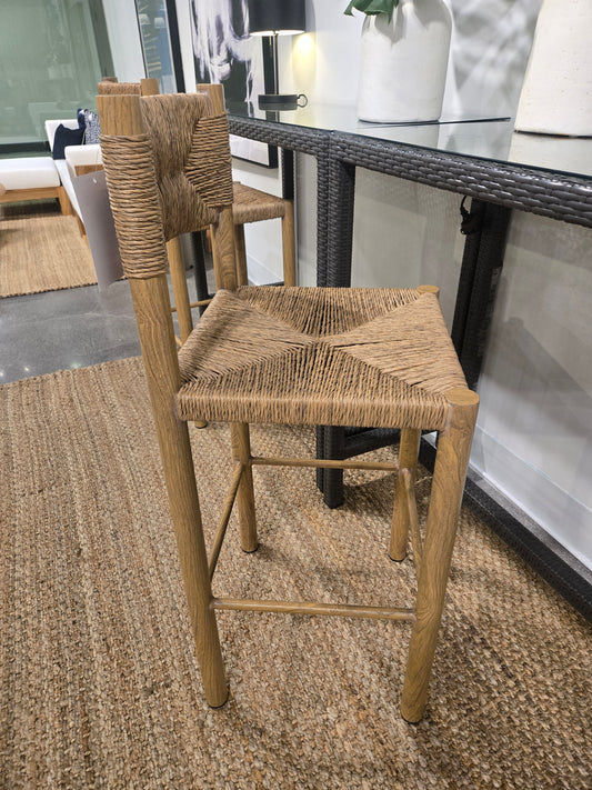 Set of 4 indoor/ outdoor Rattan and brushed Aluminum Counter with wood grain finish