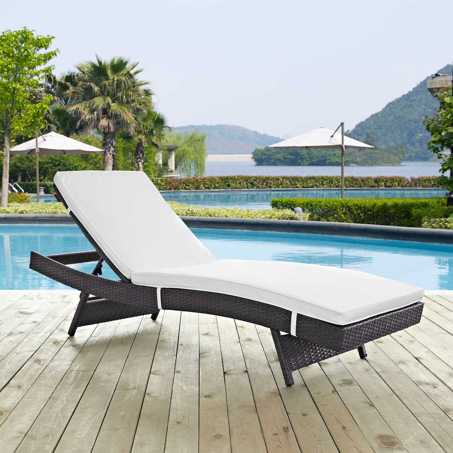Patio Chaise by in Espresso / White Cushions