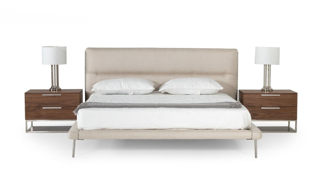 Modrest Lyla King Contemporary Cream Woven Fabric Bed
