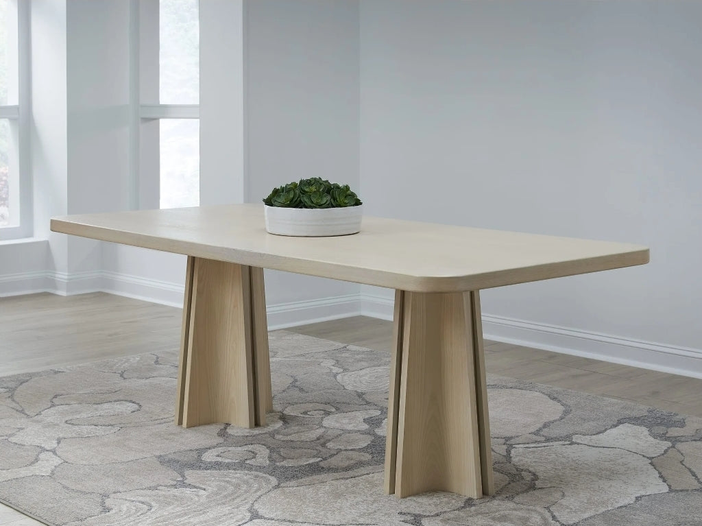 Linda Dining Table