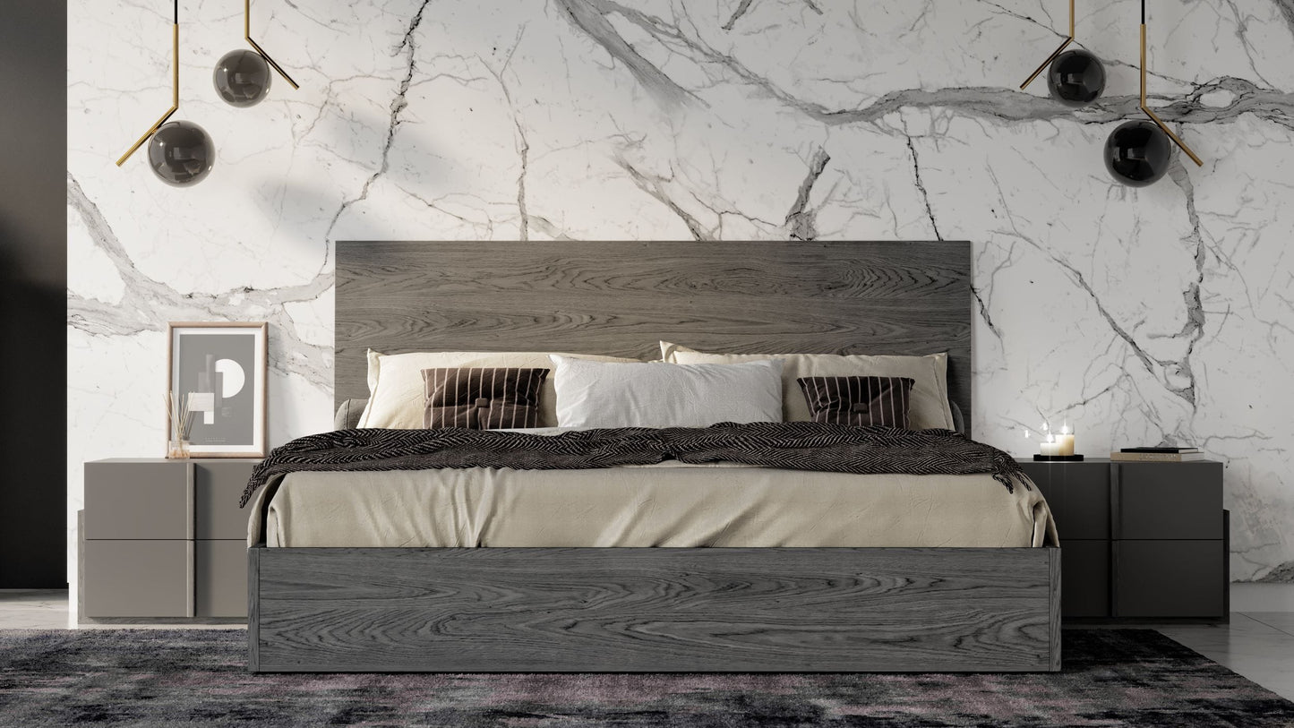 Nova Domus Lucia - Italian Modern Matte Grey / Elm Grey Bedroom Set