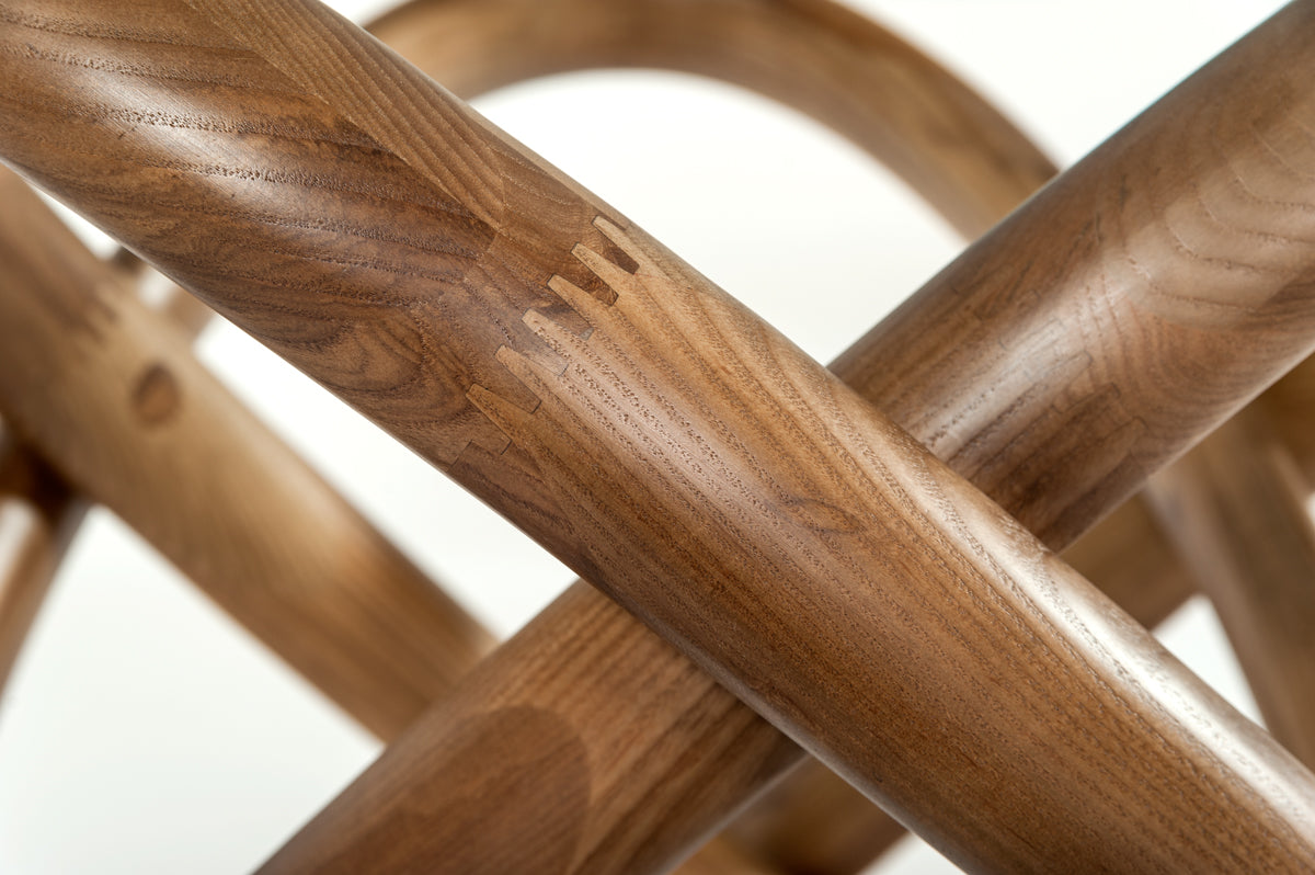 Modrest Mason Modern Round Glass & Walnut Dining Table