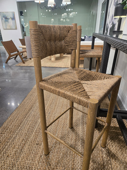 Set of 4 indoor/ outdoor Rattan and brushed Aluminum Counter with wood grain finish