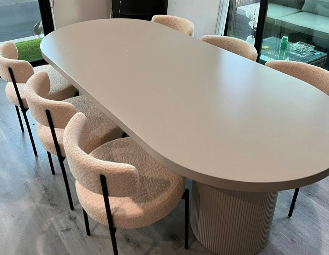 87" Oval Dining Table In alabaster With Flutted Base