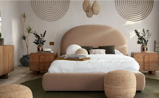 Roxanne King bed