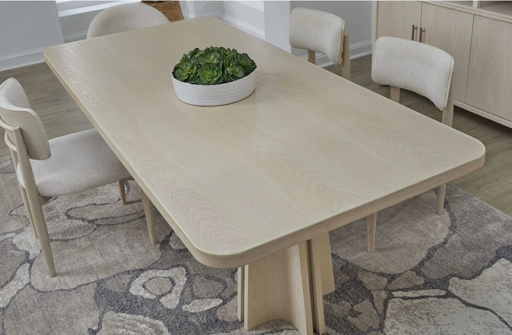 Linda Dining Table