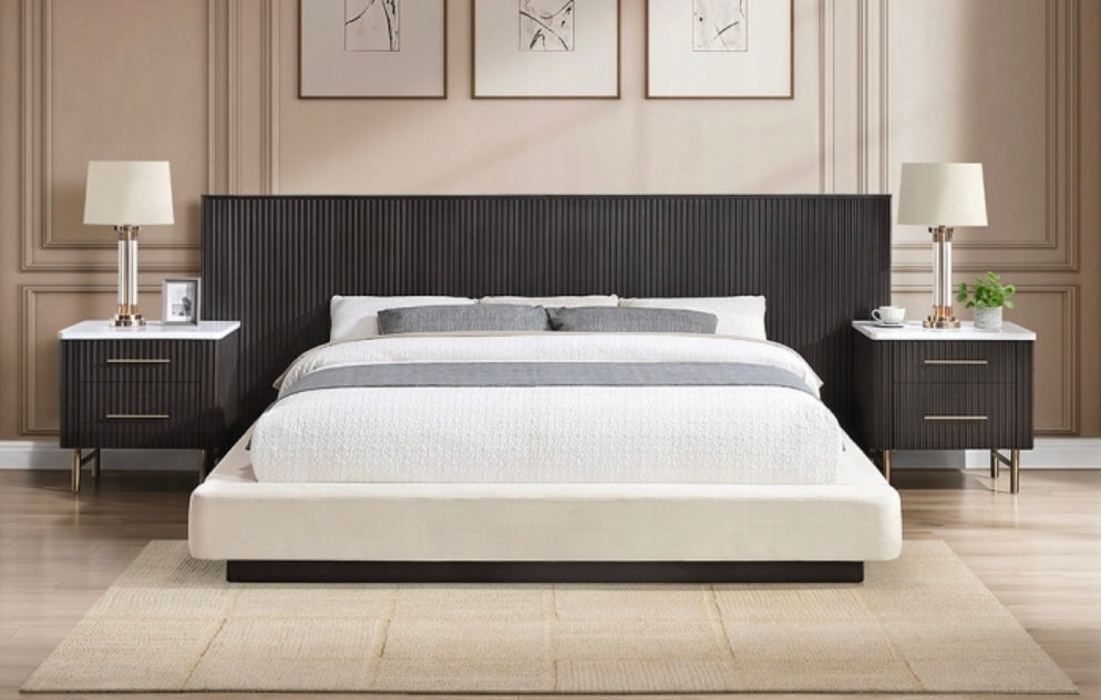 Kinsley King Bed / Nightstands