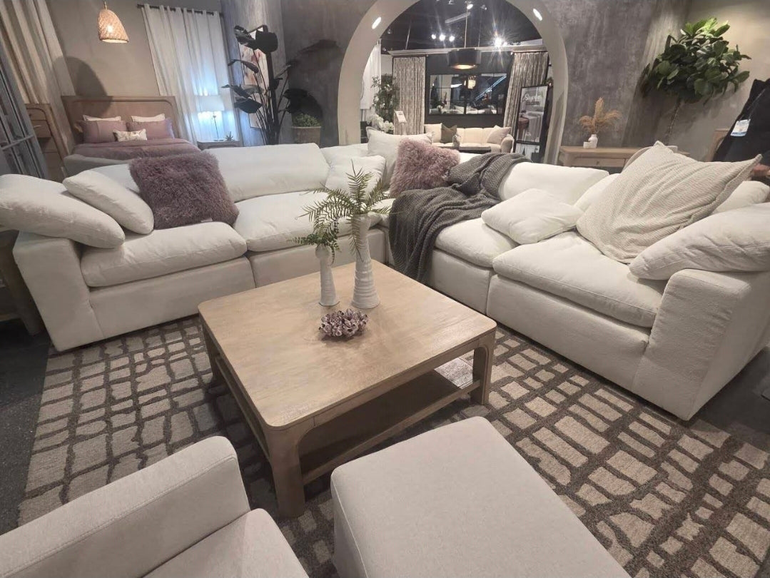 Balmar Ivory performance Sectional