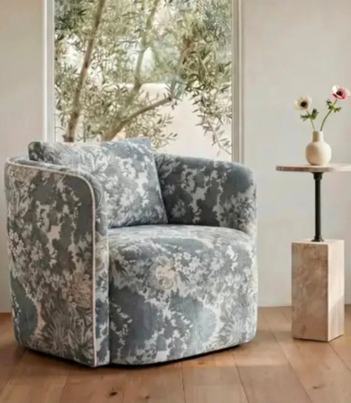 Rubio Swivel Chair