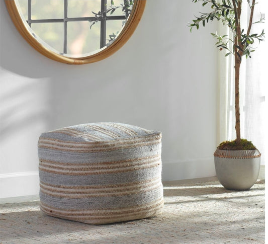 Mesick Pouf