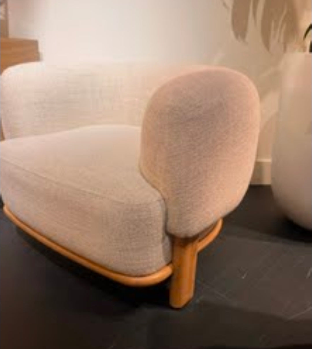 Pasadena Accent Chair