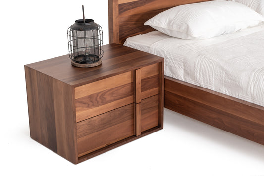 Eastern King Nova Domus Berlin - Modern Walnut Bedroom Set